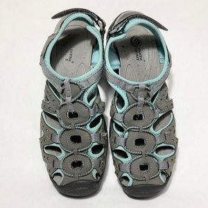 Earth Spirit sandals, Size 8, Velcro strap